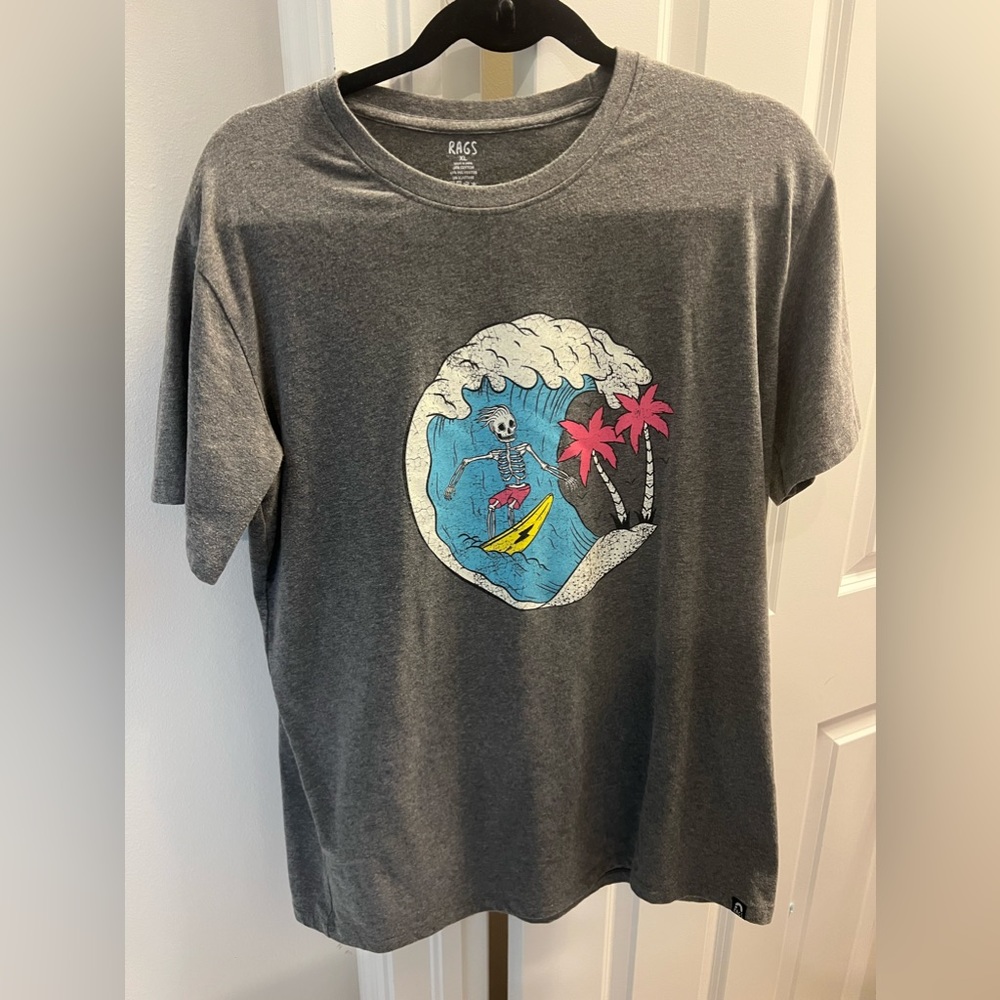 Rags to Raches OG HTF surfing Skelly adult tee